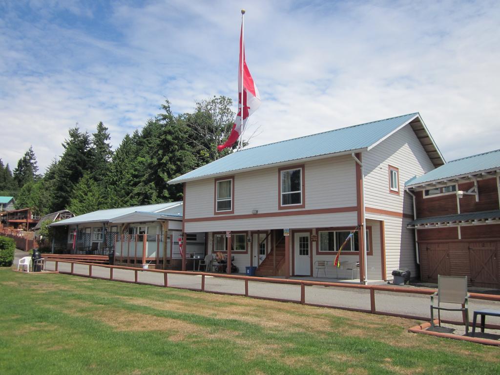 Oceanside Resort Powell River Exterior foto